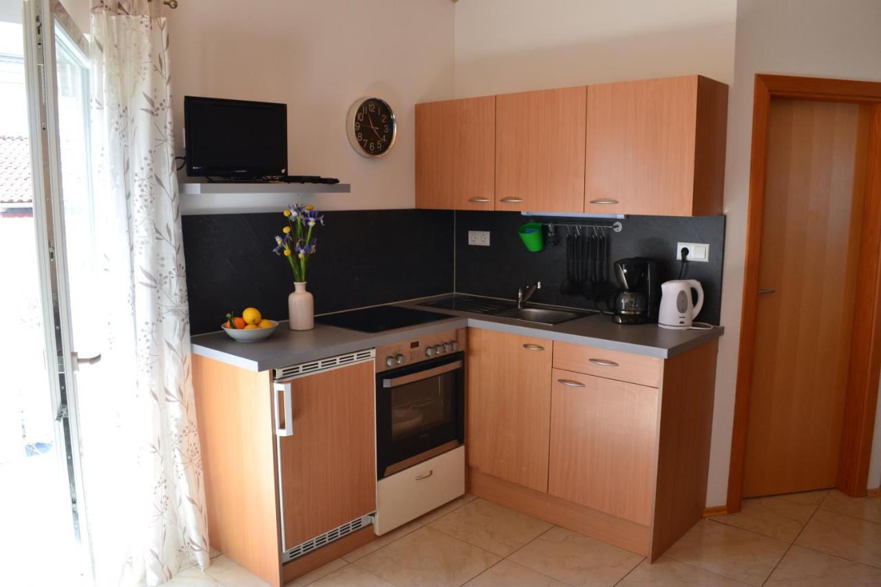 Eder'S Appartments 1 Krk Town Zewnętrze zdjęcie